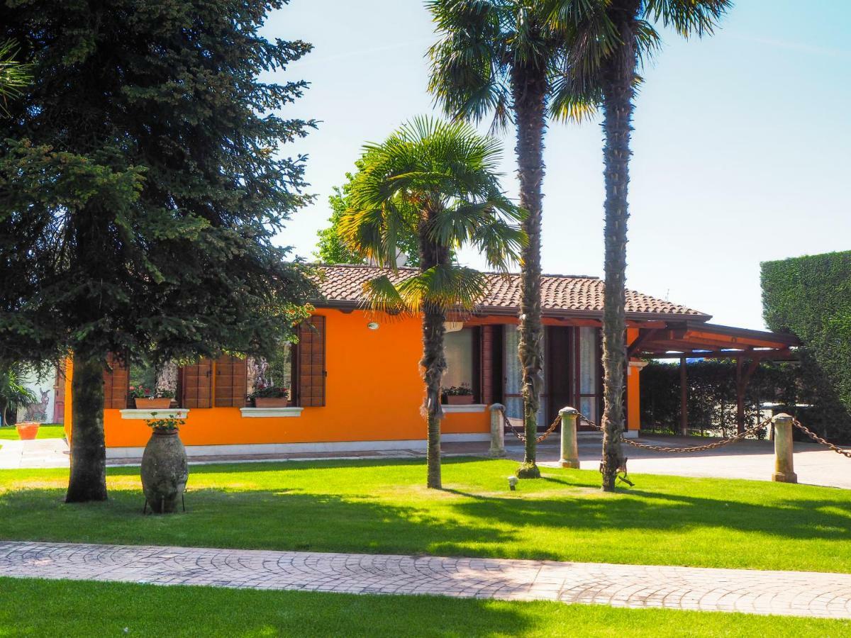 La Brigata Apartments Orange House カヴァッリーノ・トレポルティ エクステリア 写真